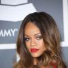 Rihanna sur le tapis rouge des 55es Grammy Awards à Los Angeles, le 10 février 2013.