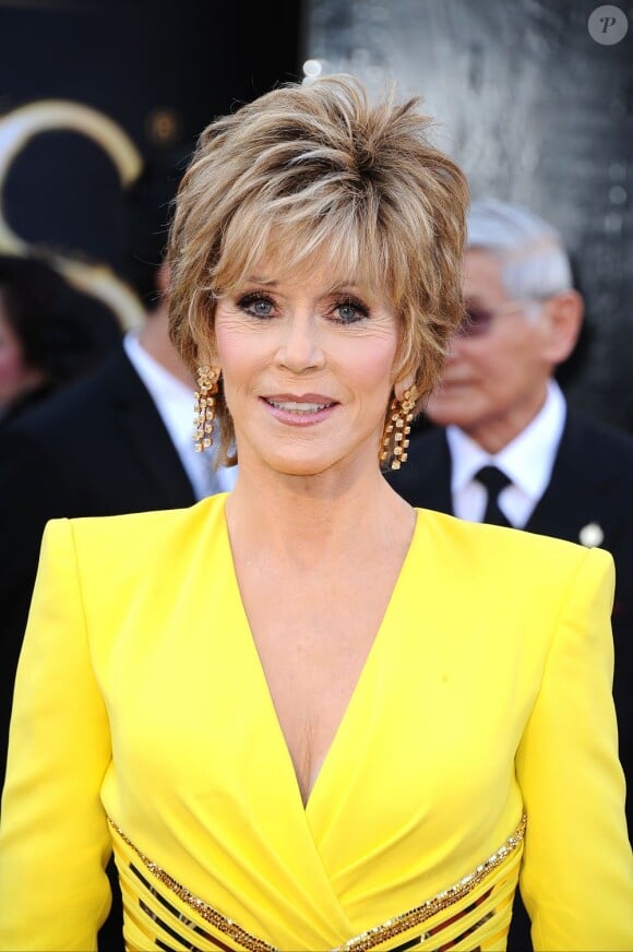 Jane Fonda, l'une des pionnières de la coupe garçonne, n'est pas passée inaperçue sur le tapis rouge des Oscars