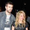 Shakira et Gerard Piqué lors de la présentation du livre du père de la chanteuse le 14 janvier 2013 à Barcelone
