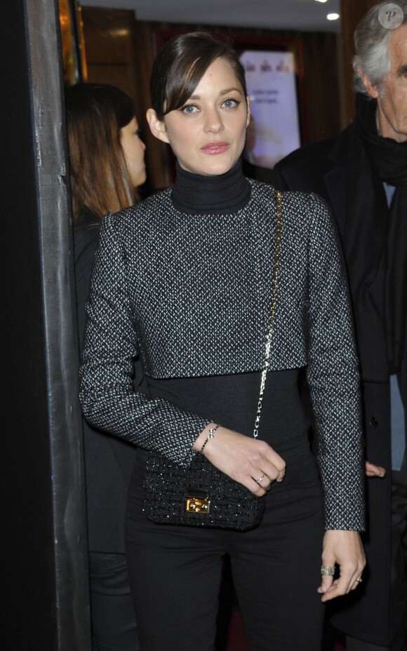 Marion Cotillard arrive à l'avant-première du film Jappeloup au Grand Rex à Paris le 26 février 2013.