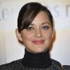 Marion Cotillard ravissant lors de l'avant-première du film Jappeloup au Grand Rex à Paris le 26 février 2013.