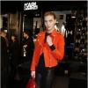 Arizona Muse à l'inauguration de la première boutique concept store de Karl Lagerfeld à Paris, le 28 février 2013.