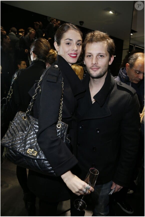 Nicolas Duvauchelle et sa compagne Laura Isaaz à l'inauguration de la première boutique concept store de Karl Lagerfeld à Paris, le 28 février 2013.