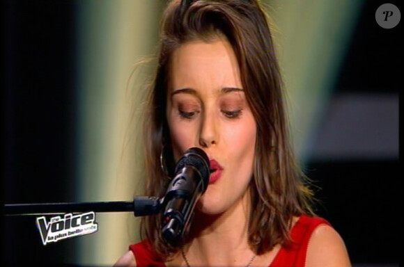 Angelina Wismes dans The Voice 2, samedi 2 mars 2013 sur TF1
