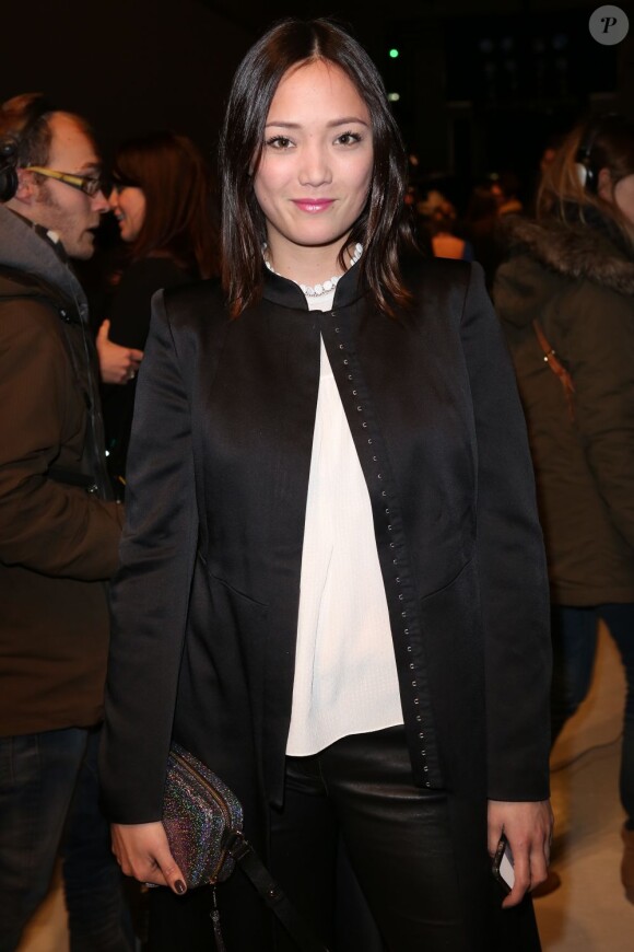 Pom Klementieff assiste au défilé Vanessa Bruno automne-hiver 2013-2014 au Grand Palais. Paris, le 1er mars 2013.