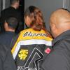 Rihanna, habillée d'une veste de moto Xelement personnalisée, arrive dans la boîte de nuit Playhouse, la veille de son départ pour Londres. Los Angeles, le 2 mars 2013.