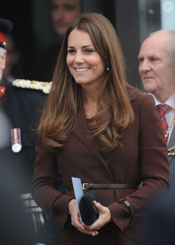 La duchesse de Cambridge, Kate Middleton, enceinte, se rend au Fishing Heritage Centre à Grimsby le 5 mars 2013.