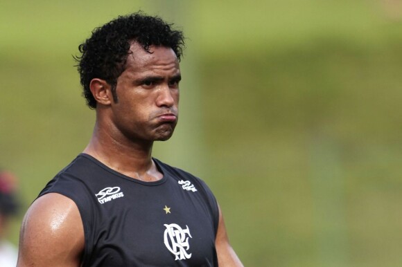 Bruno Fernandes de Souza dit Bruno, gardien talentueux du Flamengo de Rio de Janeiro a été condamné le 8 mars 2013 à 22 ans de prison pour le meurtre de son ancienne compagne