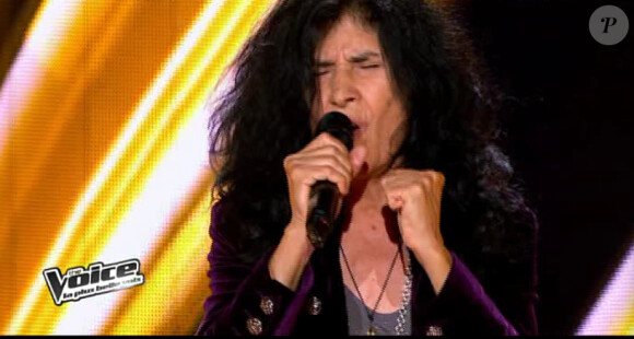 Esther Galil dans The Voice 2 samedi 9 mars 2013 sur TF1
