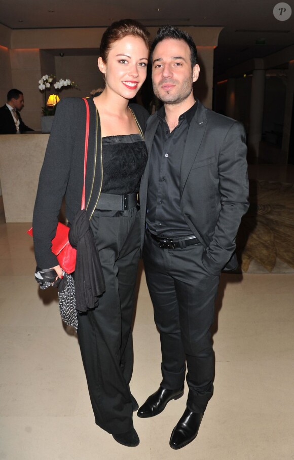 Dounia Coesens et le chanteur Mario Barravecchia lors de la soirée de remise des Prix Romy Schneider et Patrick Dewaere à l'hôtel Hyatt à Paris, le 11 mars 2013.