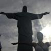 Lors d'un séjour à Rio de Janeiro en mars 2013, Eva Longoria a visité le Cristo Rendento, célèbre momument de la ville brésilienne.