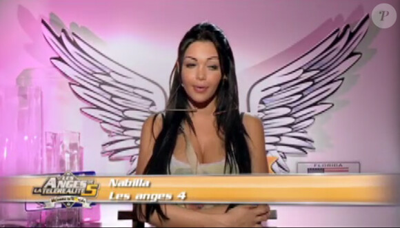 Nabilla dans Les Anges de la télé-réalité 5 sur NRJ 12 le vendredi 15 mars 2013