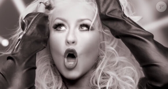 Clip de la chanson Feel this Moment avec la chanteuse Christina Aguilera et Pitbull. Mars 2013.