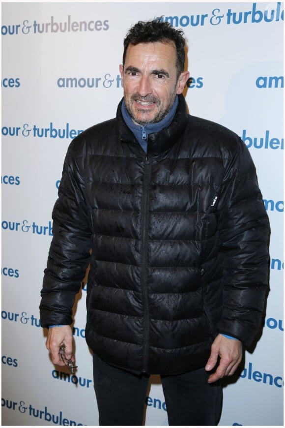 Albert Dupontel pendant la première du film Amour & Turbulences au Publicis, Paris, le 18 mars 2013.