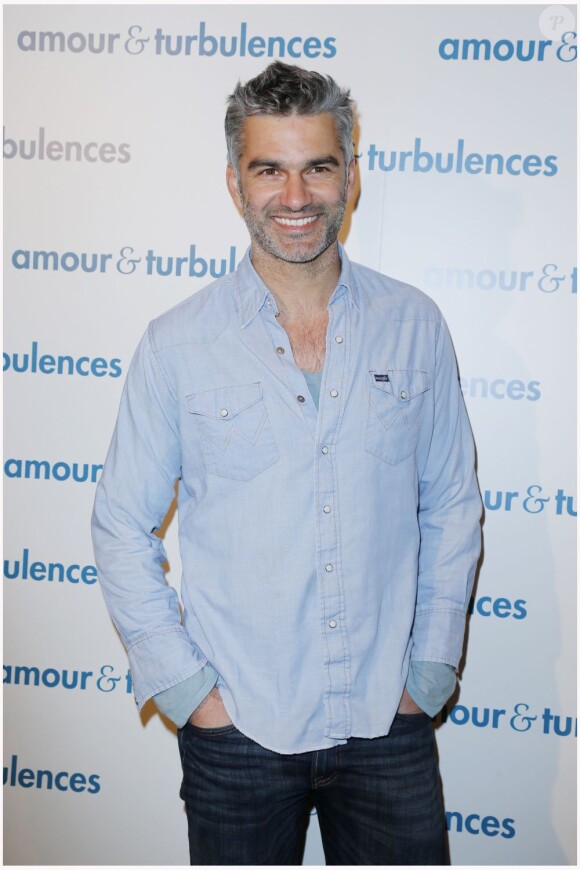François Vincentelli lors de la première du film Amour & Turbulences au Publicis, Paris, le 18 mars 2013.