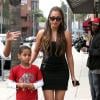 La La Vasquez Anthony et sa nouvelle silhouette accompagne son fils Kiyan à Beverly Hills le 18 mars 2013