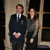 Faycal Karoui a reçu les insignes de Chevalier de l'ordre des Arts et des Lettres national des mains d'Aurélie Filippetti, au ministère de la Culture à Paris, le 20 mars 2013.