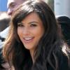 Kim Kardashian quitte le restaurant Il Pastaio à Beverly Hills après y avoir déjeuné avec Maria Menounos. Le 24 mars 2013.