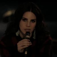 Lana Del Rey : Poupée morose pour la reprise d'un tube poignant de Leonard Cohen