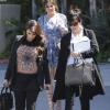 Les soeurs Kardashian et leur mère Kris Jenner à Los Angeles. Le 29 mars 2013.