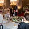La princesse Lalla Salma du Maroc était une somptueuse voisine de table pour le président français. François Hollande et Valérie Trierweiler étaient accueillis le 3 avril 2013 par le roi Mohammed VI du Maroc et la famille royale pour une visite d'Etat de deux jours. Le jeune prince héritier Moulay El Hassan ainsi que les princesses Lalla Salma, Lalla Meryem et Lalla Hasna ont pris part au protocole.