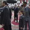 Le prince héritier Moulay El Hassan, bientôt 10 ans, très chic pour l'occasion... François Hollande et Valérie Trierweiler étaient accueillis le 3 avril 2013 par le roi Mohammed VI du Maroc et la famille royale pour une visite d'Etat de deux jours. Le jeune prince héritier Moulay El Hassan ainsi que les princesses Lalla Salma, Lalla Meryem et Lalla Hasna ont pris part au protocole.