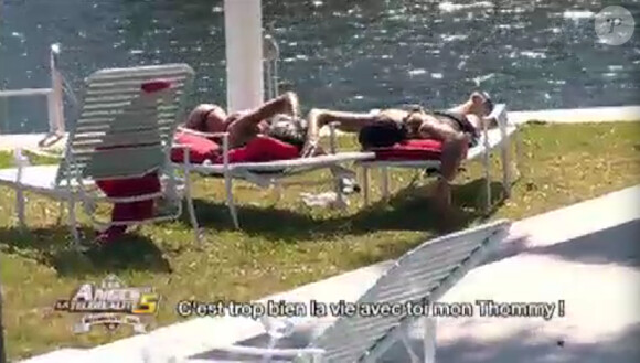 Nabilla et Thomas dans Les Anges de la télé-réalité 5 sur NRJ 12 le lundi 8 avril 2013