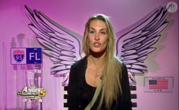 Marie dans Les Anges de la télé-réalité 5 sur NRJ 12 le lundi 8 avril 2013