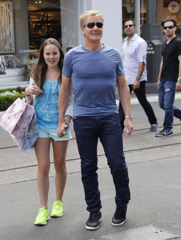 Exclusif - Gordon Ramsay et sa fille Holly font du shopping à Los Angeles, le 8 avril 2013.