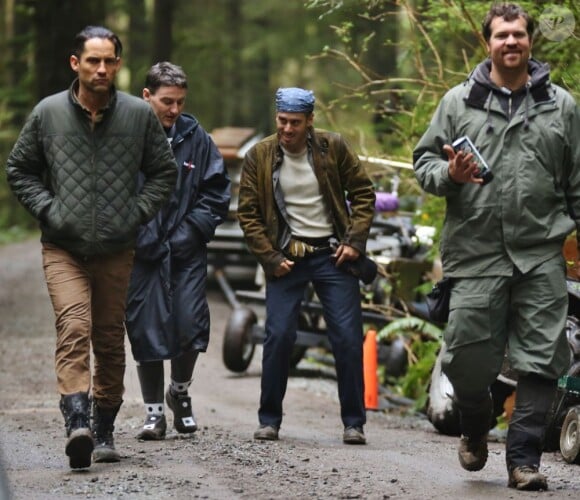Kirk Acevedo rock'n'roll sur le tournage du film Dawn of the Planet of the Apes à Vancouver, le 9 avril 2013.