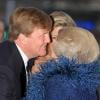 La reine Beatrix des Pays-Bas, le prince Willem-Alexander et la princesse Maxima assistaient le 10 avril 2013 à la soirée du 125e anniversaire du Concertgebouw et de son orchestre royal, à Amsterdam.