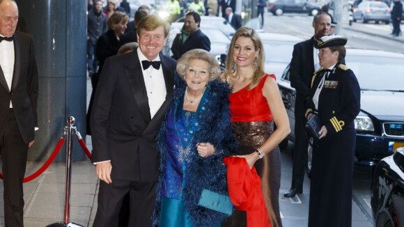 Maxima et Beatrix des Pays-Bas : Une symphonie de couleurs au Concertgebouw