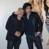 Alain Chabat et Max Boublil s'éclatent à la première du film Les Gamins au Gaumont Opéra à Paris, le 15 avril 2013.