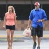 Britney Spears et son petit ami David Lucado font des courses à Beverly Hills, le 13 Avril 2013.