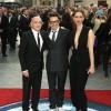 Sir Ben Kingsley, Robert Downey Jr. et Rebecca Hall à la première d'Iron Man 3 à l'Odeon Leicester Square, Londres, le 18 avril 2013.