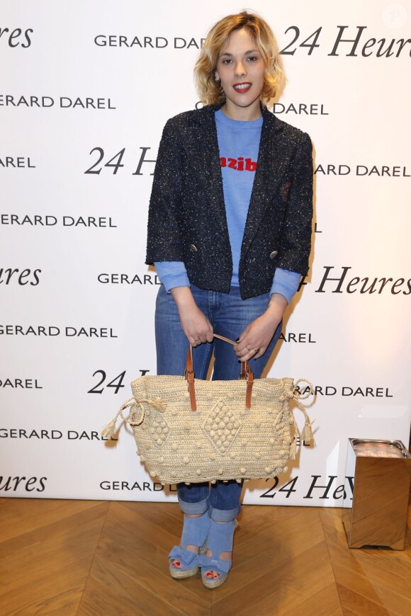Alysson Paradis aux 10 ans du sac 24h de Gerard Darel à la boutique St Germain à Paris le 18 avril 2013
Photo exclusive