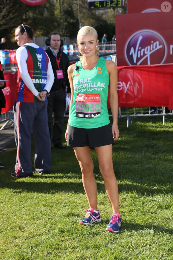 Katherine Jenkins nerveuse mais heureuse au départ du marathon de Londres le 21 avril 2013.