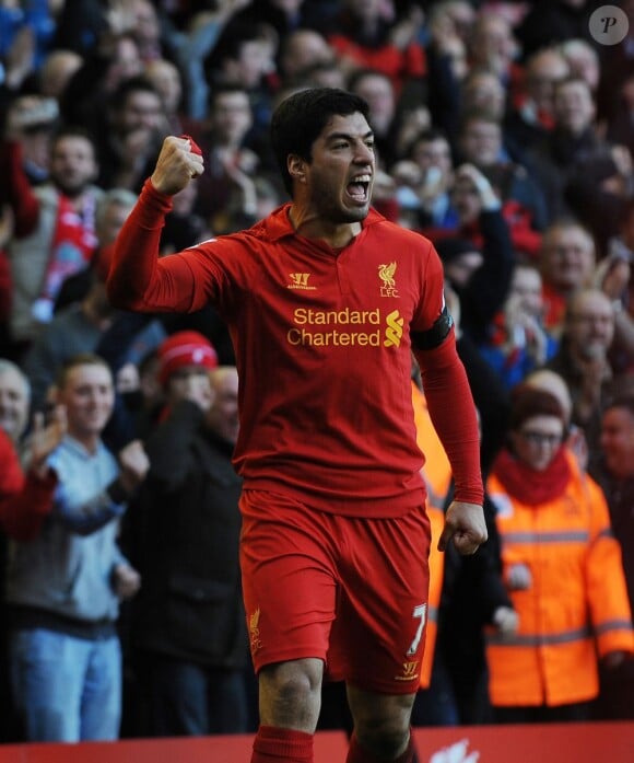 Luis Suarez, tout heureux d'avoir marqué le second but de Liverpool le 21 avril 2013 face à Chelsea