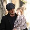 David Beckham et sa petite fille Harper dans les rues de Londres, le 23 avril 2013