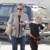 Jennifer Garner va chercher ses filles à leur cours de karaté, à Santa Monica le 26 avril 2013.