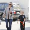 Jennifer Garner et sa fille Violet, à Santa Monica le 26 avril 2013.