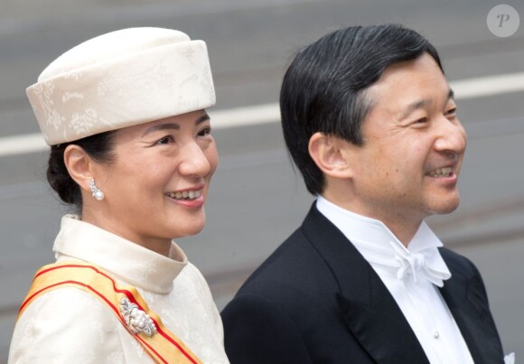 La princesse Masako et le prince Naruhito du Japon arrivant à la prestation de serment du roi Willem-Alexander des Pays-Bas, le 30 avril 2013 à la Nouvelle Eglise (Nieuwe Kerk) d'Amsterdam.