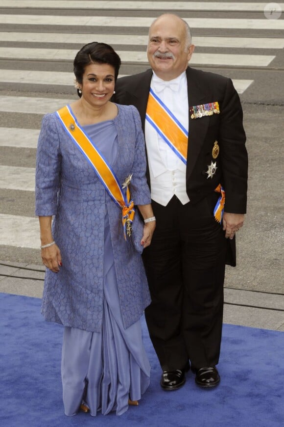 Le prince El Hassan bin Talal et la princesse Sarvath de Jordanie à la prestation de serment du roi Willem-Alexander des Pays-Bas, le 30 avril 2013 à la Nouvelle Eglise (Nieuwe Kerk) d'Amsterdam.
