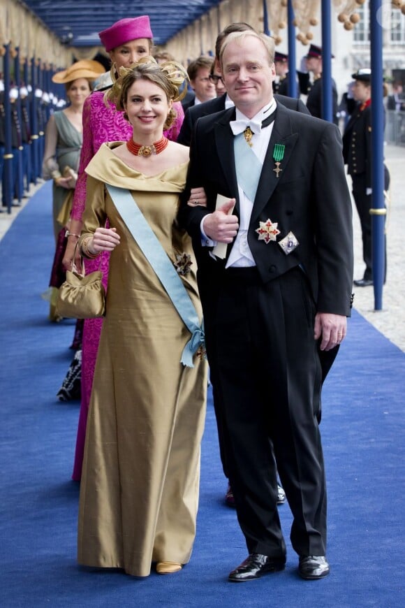 Carlos et Annemarie de Bourbon-Parme à la prestation de serment solennelle du roi Willem-Alexander des Pays-Bas, le 30 avril 2013 à la Nouvelle Eglise (Nieuwe Kerk) d'Amsterdam.