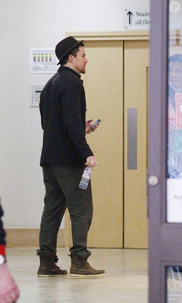Channing Tatum retrouve sa femme Jenna Dewan à Londres le 30 avril 2013 au Portland Hospital