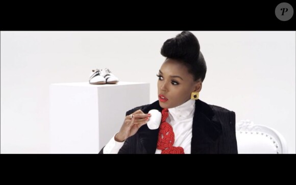 Image extraite du clip Q.U.E.E.N. de Janelle Monáe et Eryka Badu, avril 2013.
