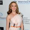 Kylie Minogue à la soirée de charité "An Unforgettable Evening Benefiting" qui récoltait des fonds pour la fondation EIF et la recherche contre le cancer. A Los Angeles le 2 mai 2013.