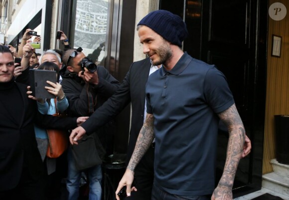 David Beckham vient de déjeuner avec Victoria et ses fils Cruz et Romeo à l'hôtel Costes à Paris le 4 mai 2013.