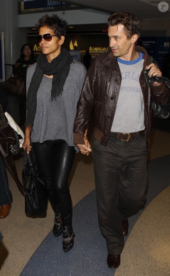 Halle Berry et Olivier Martinez à New York, le 18 février 2013.