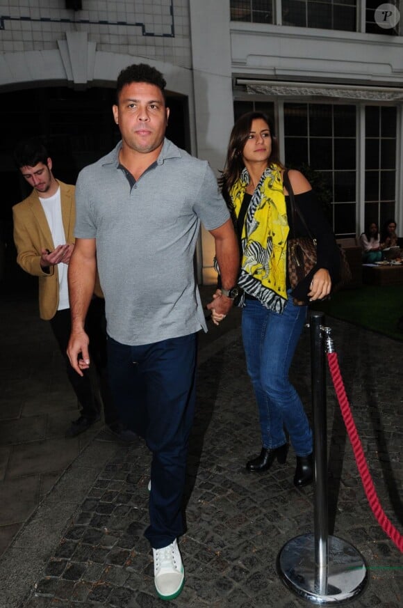Ronaldo et sa compagne Paula Morais, sortie amoureuse à Los Angeles le 5 mai 2013